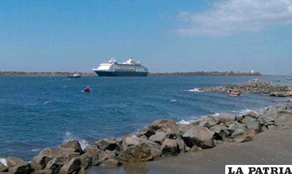 La Armada argentina continúa la búsqueda de los tripulantes del ARA San Juan