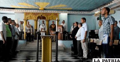 Ceremonia en un templo masón en Cuba