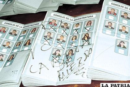 La creatividad para anular las papeletas fue la característica de la jornada electoral