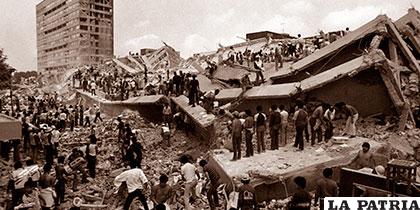 Fotografía del terremoto de 1985 /metrolatam.com