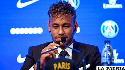 Neymar atacante del Paris Saint-Germain