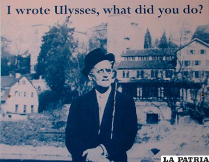 James Joyce, creador de la obra literaria Ulises /PIJAMASURF.COM