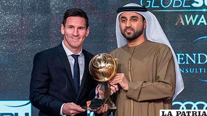 Lionel Messi recibió el premio como mejor jugador el año 2015 /elconfidencial.com