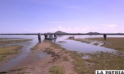 Sequía del lago Uru Uru afectó a la pesca