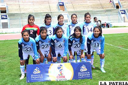 La selección femenina de Oruro marcha por buen camino en el torneo