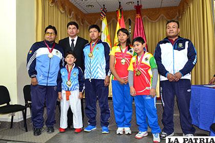 Deportistas que lograron los primeros lugares en competencias nacionales