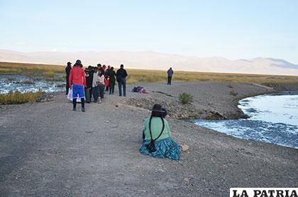 El 11 de agosto un ciudadano se ahogó en el lago Uru Uru al intentar recuperar la chamarra que hizo volar el viento
