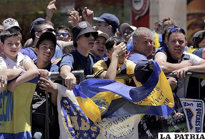 Los aficionados de Boca y River lamentan determinación de la Conmebol / CRITICA.COM 