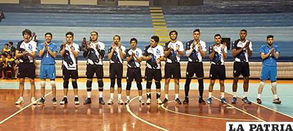 Ingenieros durante su participación en la Liga Superior de Voleibol  / cortesía Freddy Vidal