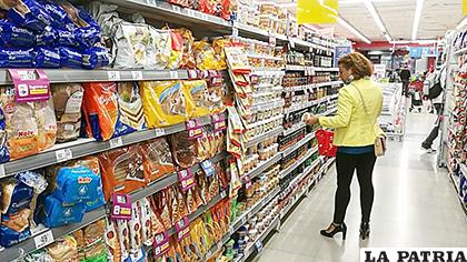 Los precios al consumidor aumentaron en noviembre un 48,5 % respecto al mismo
mes de 2017 /INFOBAE
