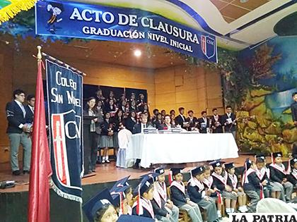 El director destaca la capacidad de cada uno de los estudiantes y docentes /LA PATRIA