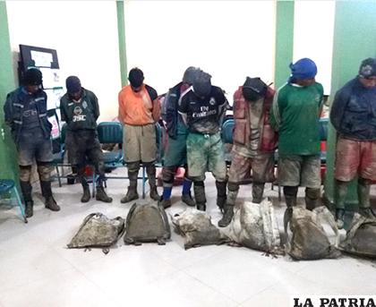 Los aprehendidos fueron trasladados hasta la Felcc de la ciudad de Oruro /LA PATRIA