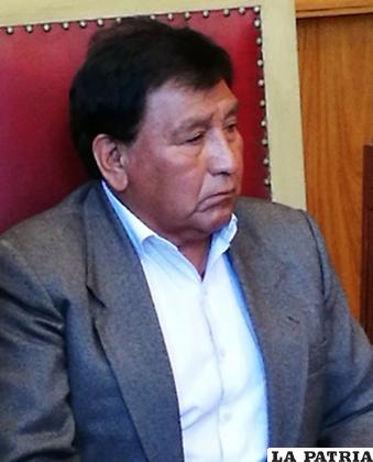 WALTER ZURITA (SECRETARIO INFRAESTRUCTURA P?BLICA) Fue posesionado en el cargo en septiembre, siendo el segundo en ocupar la secretaría en la gestión de Hilaria Sejas, se conoce que de momento se quedará por la delicadeza de las labores que maneja esta dependencia
