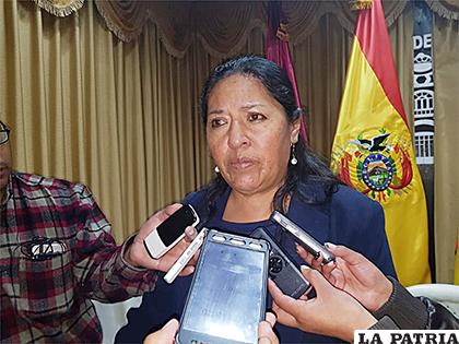 Diputada Otilia Choque continuará investigando el caso de presunto maltrato. /LA PATRIA