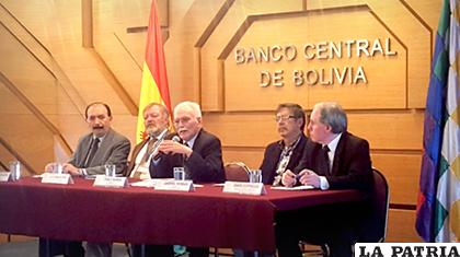 El directorio del BCB en conferencia de prensa /ANF