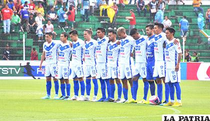 Unos se marcha otros llegan, de a poco se va formando el nuevo equipo de San José