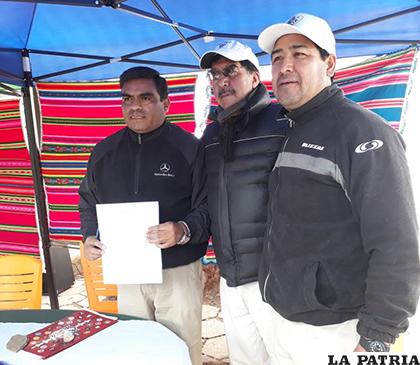 El directorio actual del Oruro Golf Club /cortesía Rodrigo Valdivia