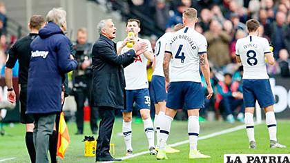 Mourinho, le dio otra tónica al Tottenham /proceso.anh.com