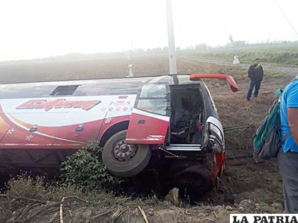 El accidente ocurrió a las 06:30 hora local /EL MERCURIO
