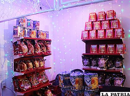 Diversidad de productos que son expuestos en la feria Expoteco /LA PATRIA
