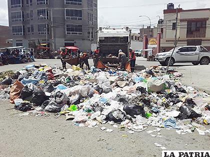 EMAO recogió la basura, pero los comerciantes de los mercados observados aún no cumplen el pago /EMAO
