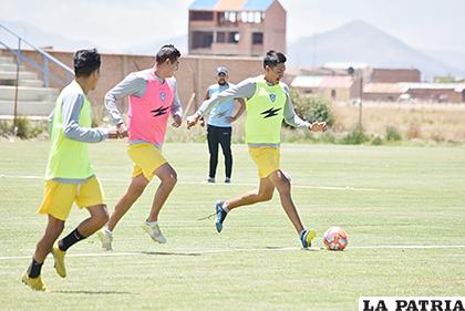 Luego de una práctica hoy en la mañana el equipo quedará listo 
/Reynaldo Bellota /LA PATRIA
