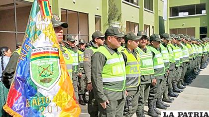 Uniformados de la Policía en la EPI Tarapacá /POLICIA BOLIVIANA
