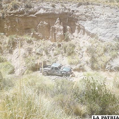 El vehículo presenta daños materiales en su estructura /LA PATRIA
