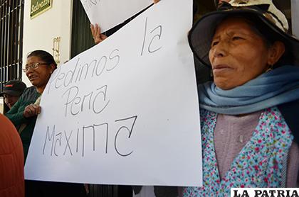 Familiares de Jhoselin aguardan por la determinación de las autoridades /LA PATRIA