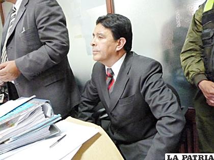 El excomandante de Policía, Víctor Hugo Escóbar enfrenta más de un juicio /correodelsur.com
