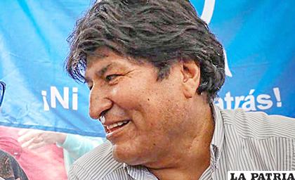 Expresidente Evo Morales, es centro de críticas /@PrensaMadres