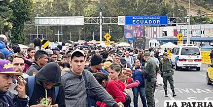 Se han otorgado 2.824 visas por razones humanitarias a través de los consulados de Caracas (Venezuela), 
Bogotá (Colombia) y Lima (Perú) /800 NOTICIAS