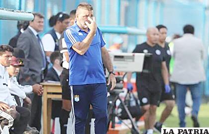 Claudio Vivas dirigirá a Bolívar en la temporada 2020
/futbolperuano.com