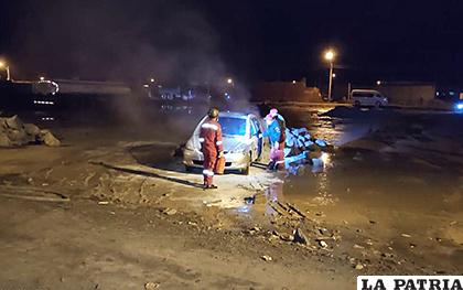Personal de Bomberos se encargó de apagar el fuego //LA PATRIA