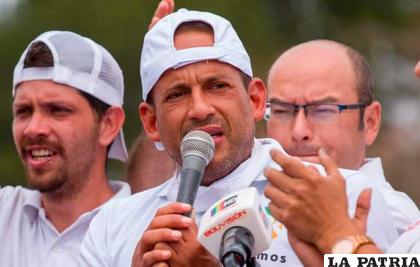 Fernando Camacho es acusado por gestar el supuesto golpe de Estado /RR.SS.