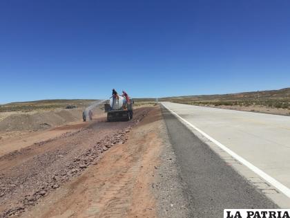 La construcción de áreas de parada en la carretera Toledo-Ancaravi /ABC