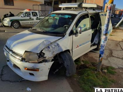 El domingo por la mañana, la vagoneta chocó a un objeto fijo /LA PATRIA