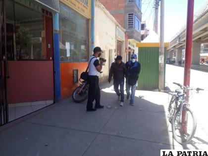 El taxista fue aprehendido y conducido a dependencias de la Felcv /LA PATRIA