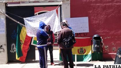 Aportantes se movilizaron en puertas de la Brigada Parlamentaria /LA PATRIA