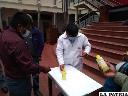 El dióxido de cloro un tratamiento alternativo para el coronavirus  /LA PATRIA