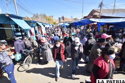 La desesperación de generar recursos obligaba a la gente a realizar cualquier actividad relacionada al comercio