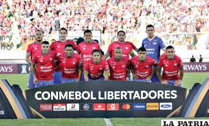 Wilstermann cayó en la ida y en la vuelta ante Libertad en octavos de Final