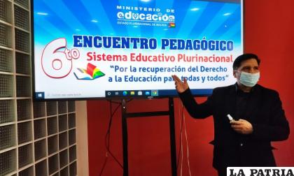 Ministro de Educación, Adrián Quelca /Ahoradigital.com
