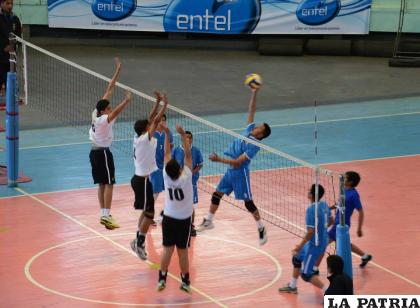 El voleibol orureño volverá a las canchas en esta jornada /archivo LA PATRIA