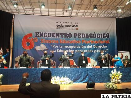Inauguración del Sexto Encuentro Pedagógico /Periódico Bolivia