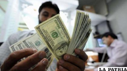 Los bolivianos residentes en otros países dejaron de enviar dinero a sus familiares en Bolivia debido a la pandemia /ANF 