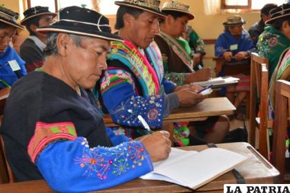 Organizaciones indígenas se alistan para las elecciones subnacionales /erbol.com