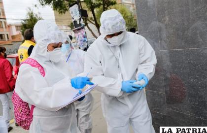 Brigadas médicas trabajaron en la zona de Miraflores en La Paz
