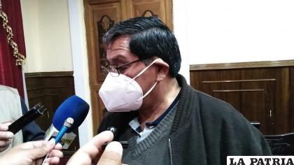 Cossío gana la pulseta a Antezana, a través del amparo constitucional /LA PATRIA