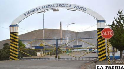 La producción  de estaño metálico disminuyó ostensiblemente